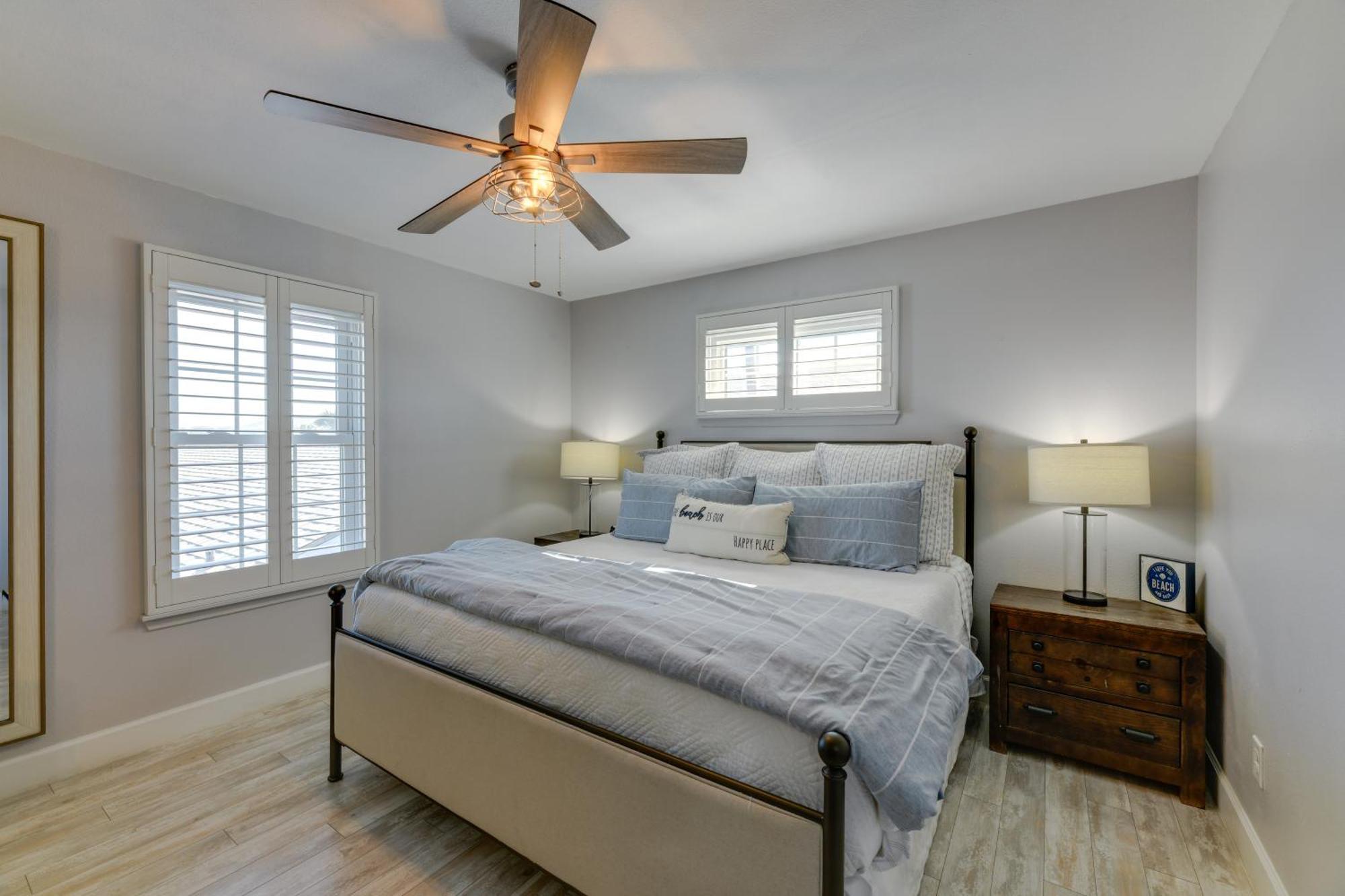 Trendy Port Aransas Home With Private Pool And Deck! ภายนอก รูปภาพ
