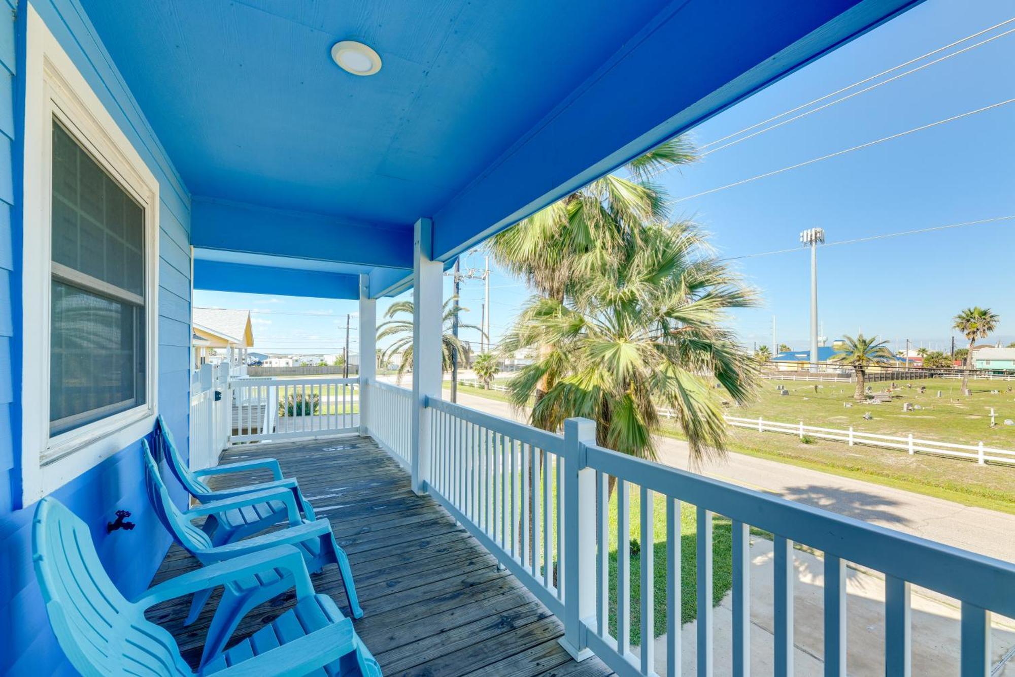 Trendy Port Aransas Home With Private Pool And Deck! ภายนอก รูปภาพ